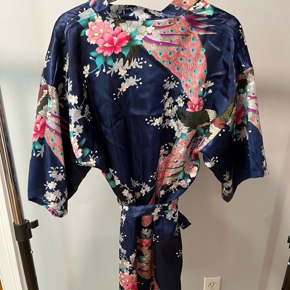 Komoto - Picture 2 of 3